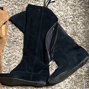 Suede knee high boots black